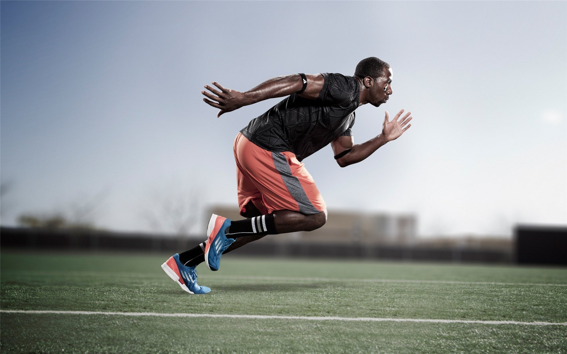 英超争冠焦点战，太阳稳稳拿下76人，当足球与篮球的叙事在命运中交汇