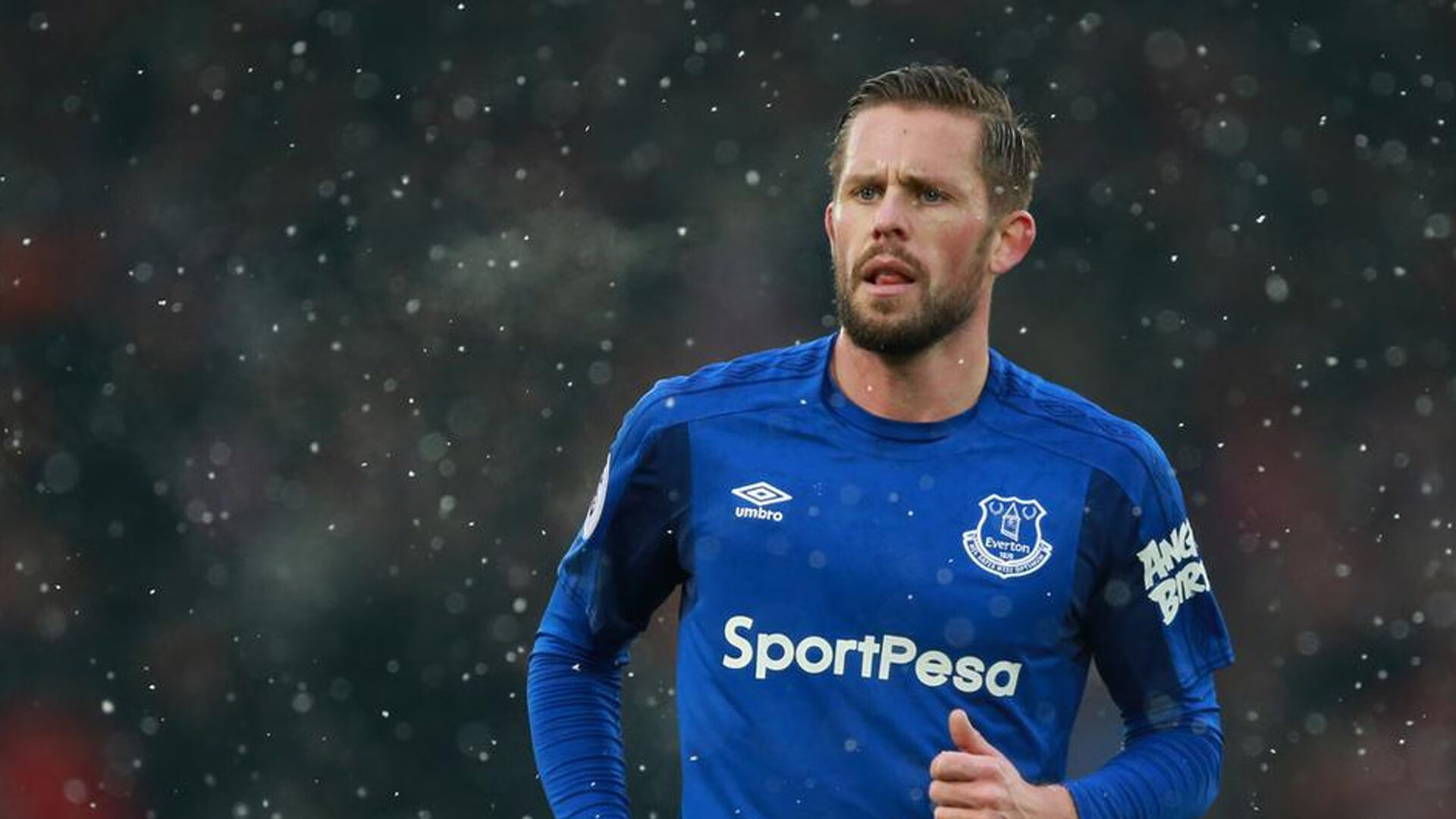 莫兰特压哨绝杀，当魔术撕碎太阳，篮球之神在奥兰多睁开了眼